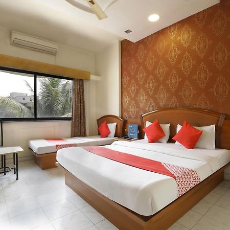 Saish Hotel Shirdi Zewnętrze zdjęcie
